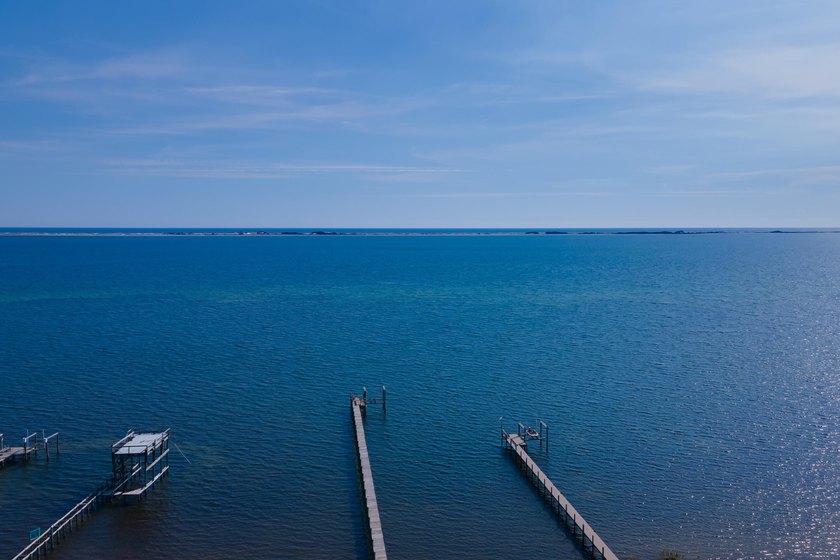 Life on the Santa Rosa Sound does not get much better than this! - photo 34