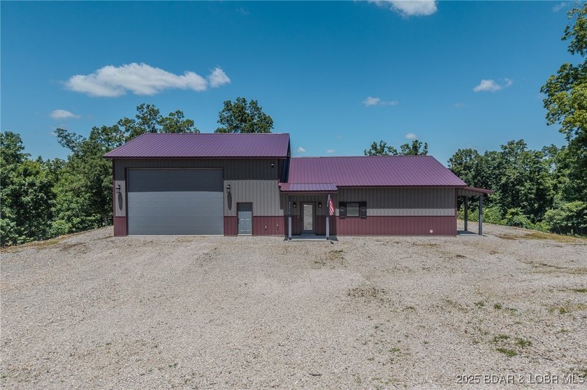 Spacious 1.20 acres and 80' of lakefront in a reg no wake cove - photo 4
