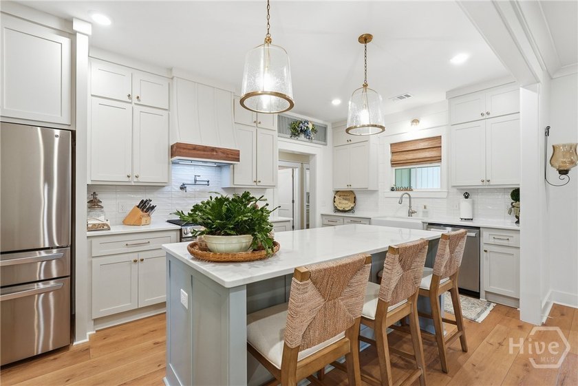 Refined Lowcountry living in Richmond Hill's gated Waterways - photo 11
