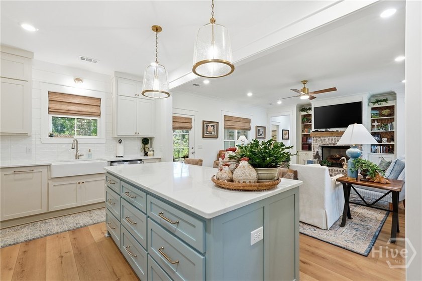 Refined Lowcountry living in Richmond Hill's gated Waterways - photo 12