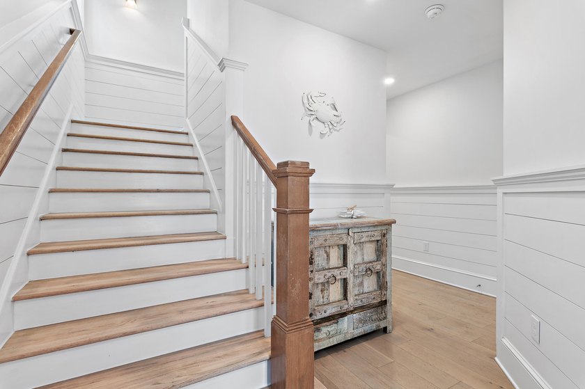 Just Listed- fully furnished, and complete with a golf cart - photo 28
