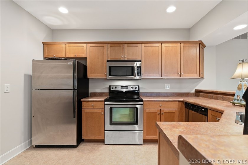 Located in a highly sought-after gated, golf cart-friendly - photo 37