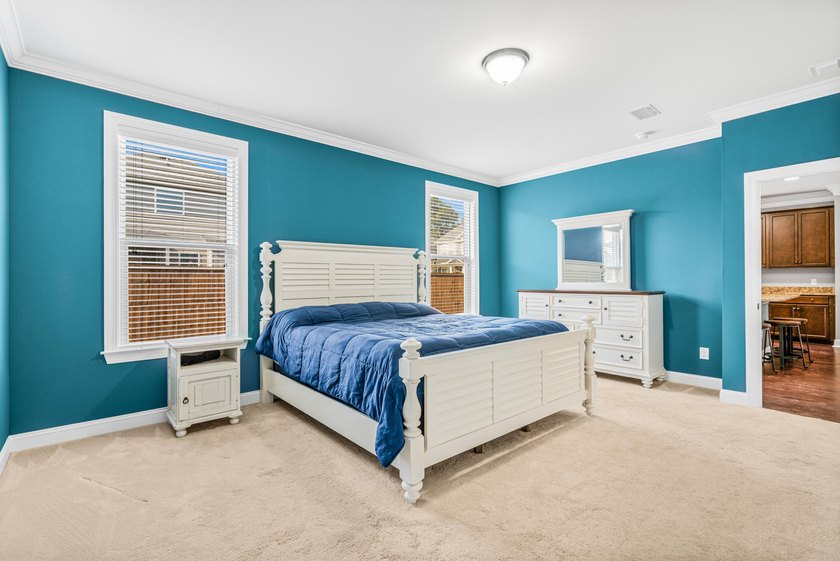 ***Back on the market due to unforeseen circumstances--no fault - photo 17