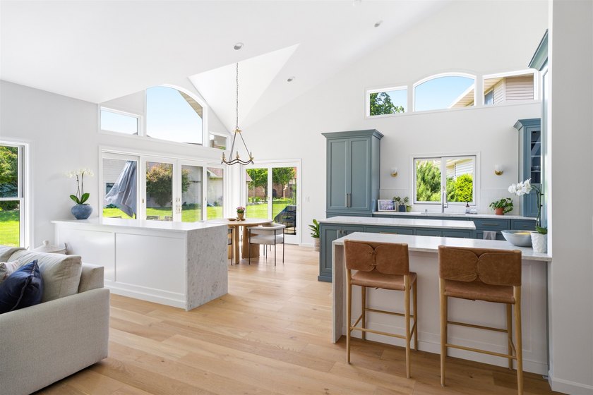Experience lake living at its finest in this beautifully - photo 23