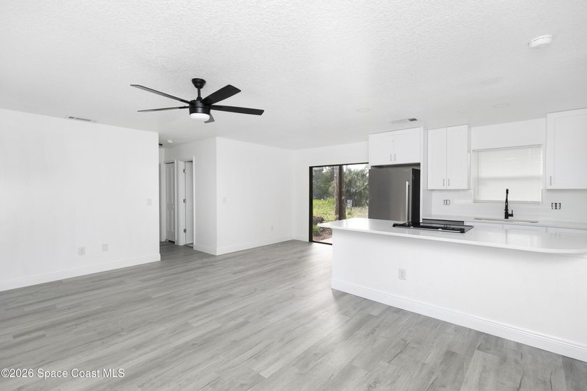 $10,000 towards closing costs! This completely remodeled home - photo 4