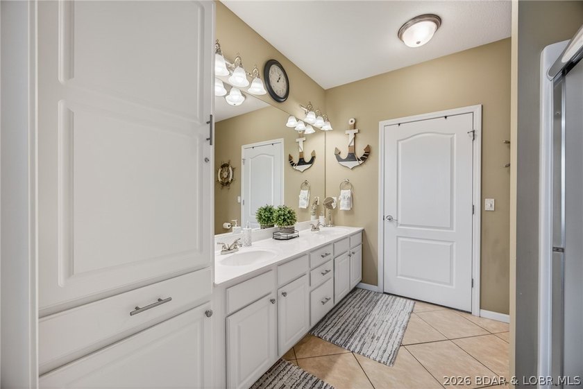 Welcome to Land's End Condominiums, one of the most sought-after - photo 16