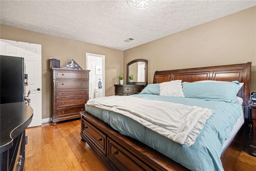 Welcome to this charming traditional home nestled on a spacious - photo 9