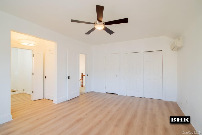 Manhattan Beach - Fully Detached Single-Family Home. Welcome to - photo 10