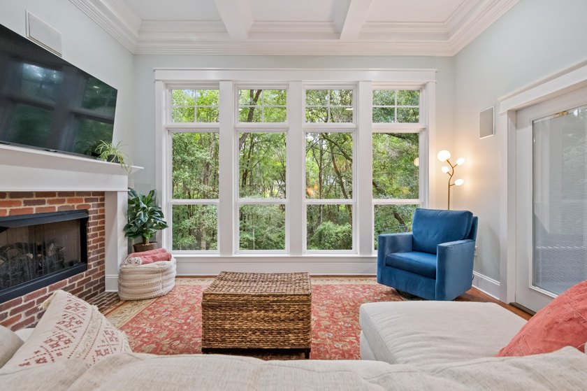 Assumable 4.75 VA Mortgage. You'll fall in love with this - photo 13
