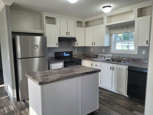 Own your own 3 bed/2 bath home! Make an appointment now to see - photo 3
