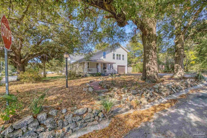 Welcome to this East Hill Pensacola charmer, where timeless - photo 8