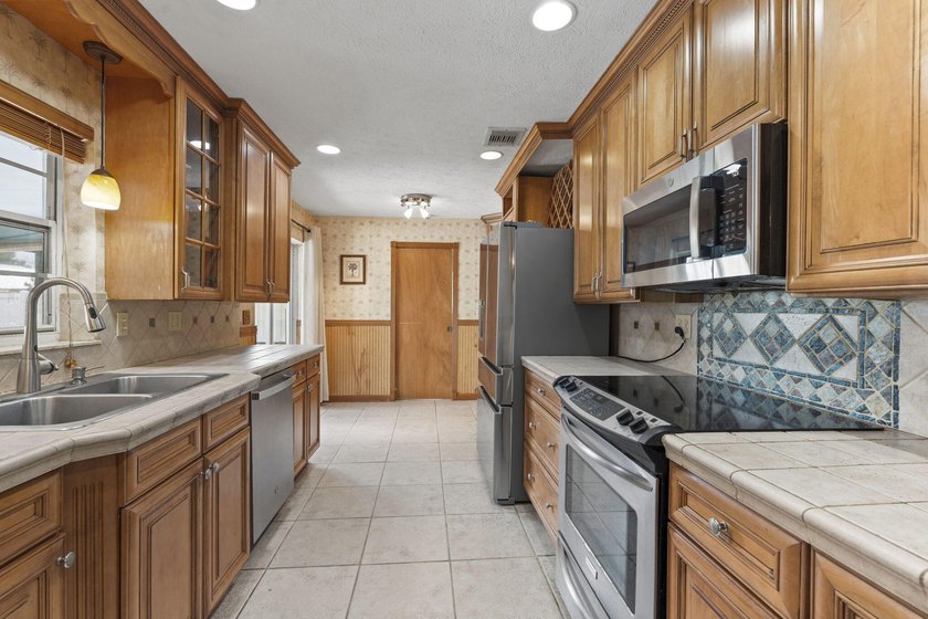 Charming, well-maintained, and move-in ready! Enjoy peace of - photo 13