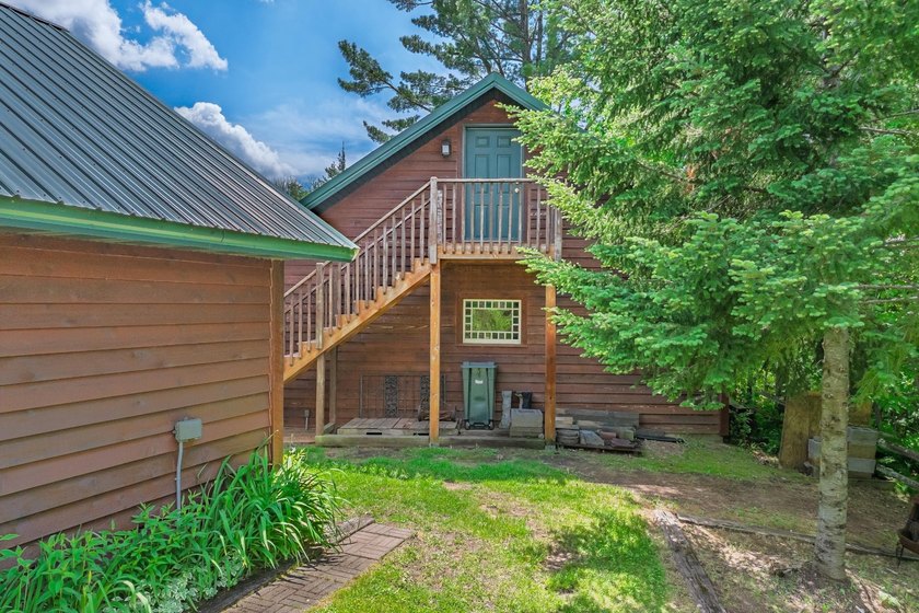 Year round home on 1900 acres of water!! This well maintained - photo 20