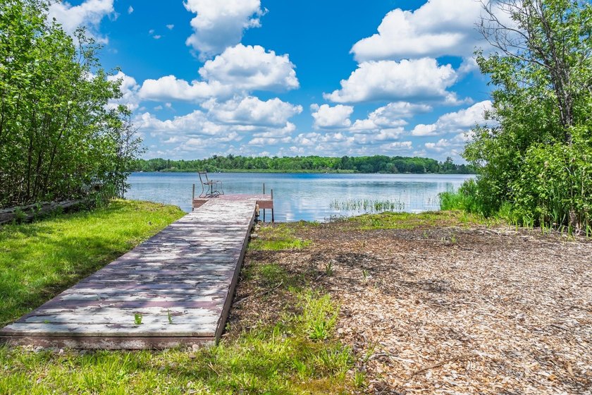 Year round home on 1900 acres of water!! This well maintained - photo 35