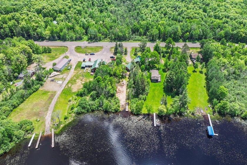 Year round home on 1900 acres of water!! This well maintained - photo 47