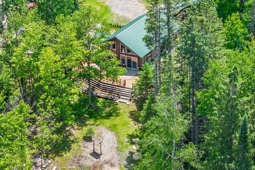 Year round home on 1900 acres of water!! This well maintained - photo 49