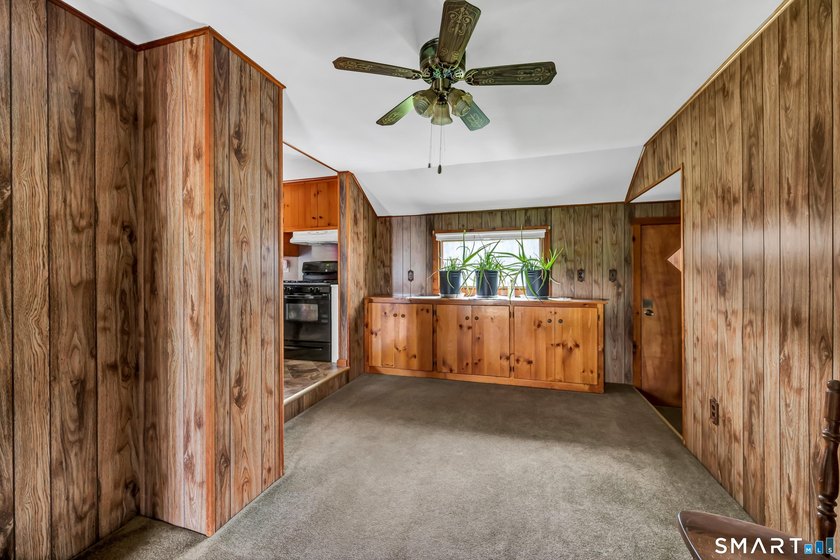 Charming 3 bedroom Cape offering comfortable living space &amp; - photo 11
