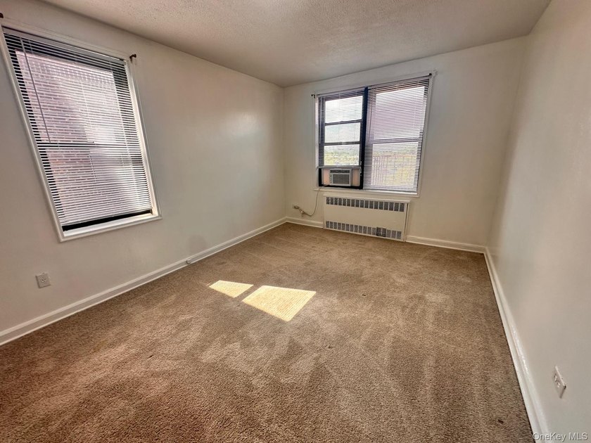 1-bedroom apartment located in Flushing - photo 20