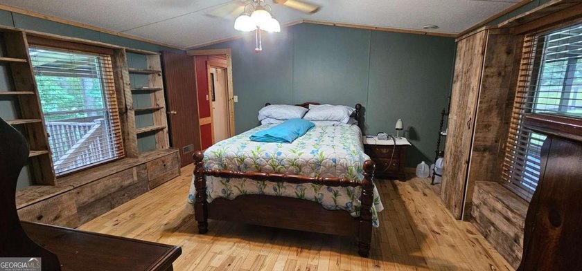 Tucked away at 567 Dale Trail in Menlo, GA, this isn't just a - photo 22