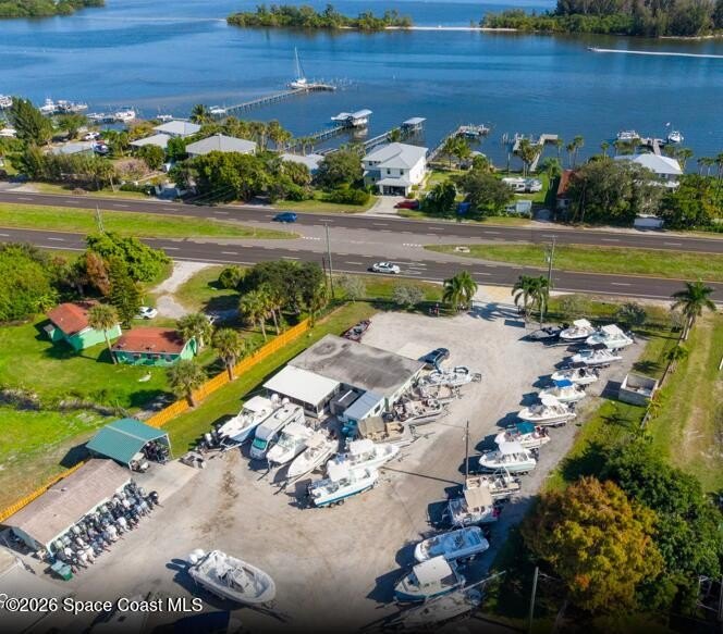 Check out this very rare &amp; unique property / opportunity. 3.5 - photo 2