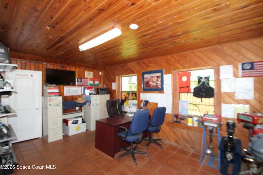 Check out this very rare &amp; unique property / opportunity. 3.5 - photo 10
