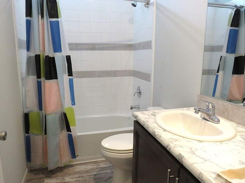 This 1,196 sq. ft., 2-bedroom, 2-bath manufactured home is - photo 28