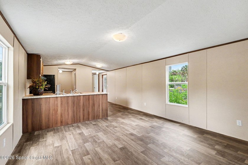 Brand New Home and Utilities built on over Half an Acre in a - photo 6