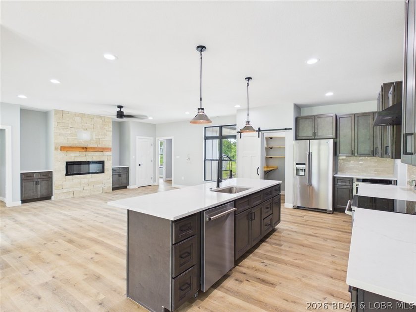 Experience the appeal of brand-new construction in Indian Rock - photo 18