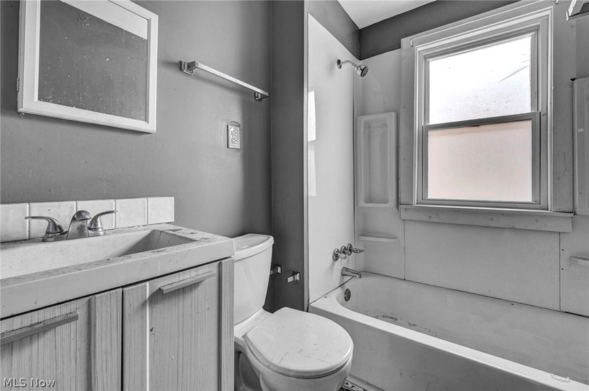 Value-Add 4-Unit with Major Capital Improvements Already - photo 11