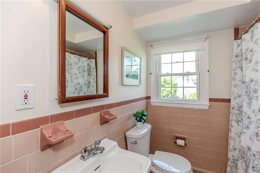 Timeless charm, abundant natural light, and an unbeatable - photo 17