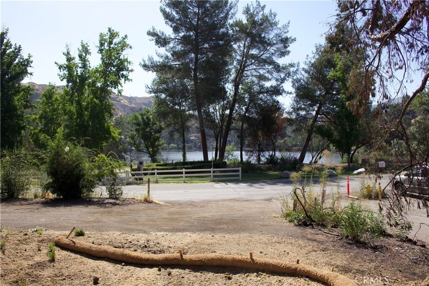 Build Your Dream Home in Magical Malibou Lake Discover an - photo 13