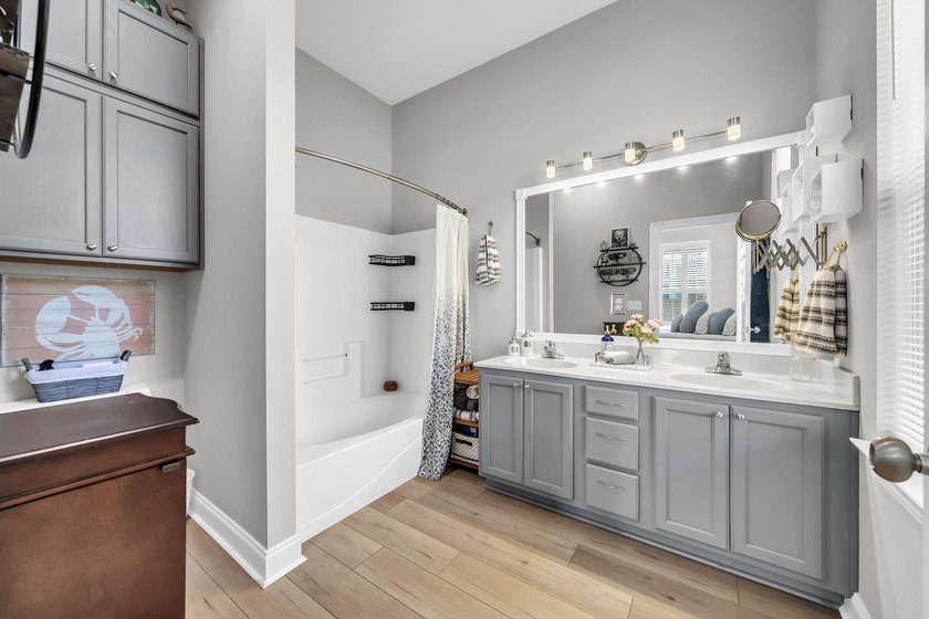 Welcome to 65 Courtyard Circle, where coastal living meets - photo 23