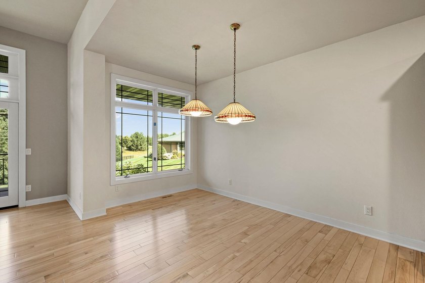 This gorgeous condo greets you with a handsome craftsman - photo 14