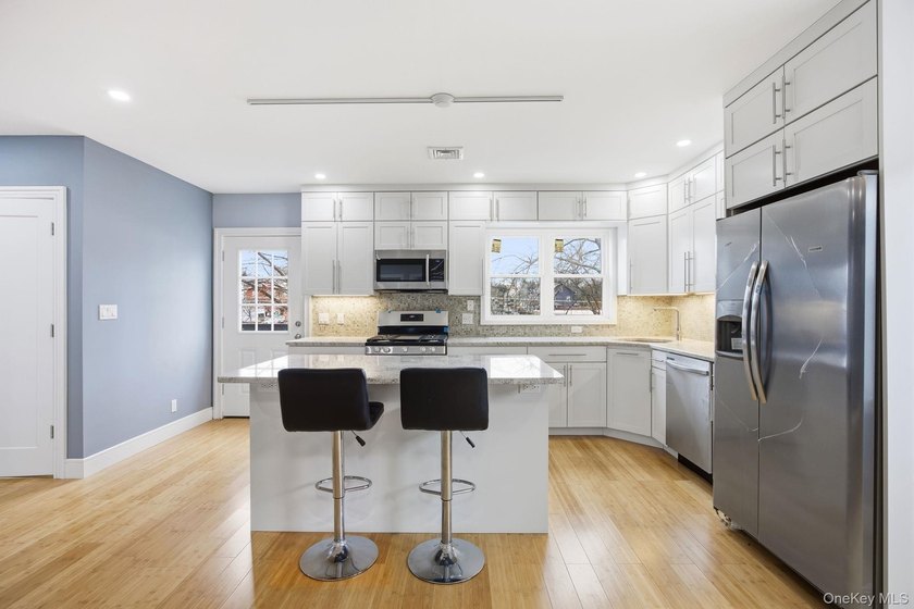Brand New Construction (Built in 2023) - Legal Two-Family Home - photo 6