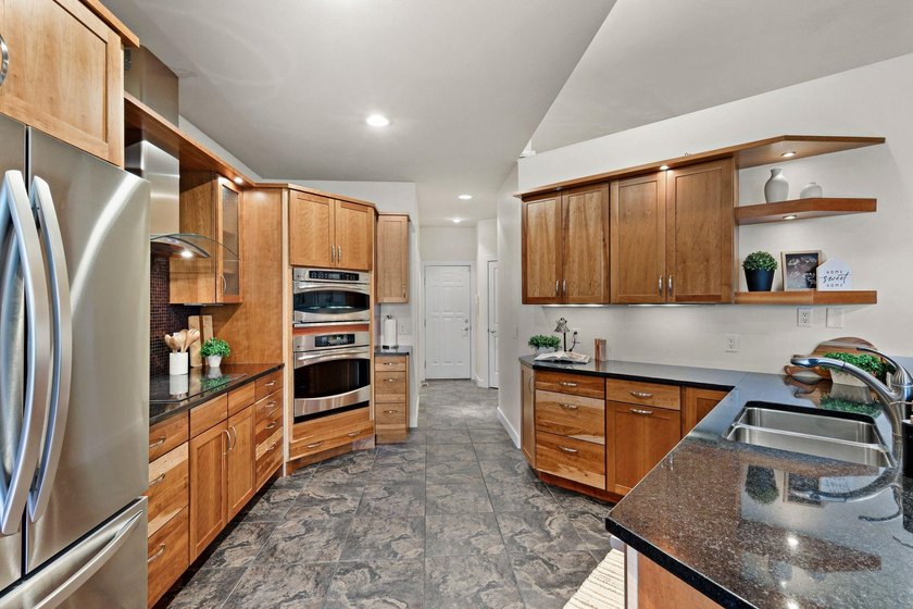This gorgeous condo greets you with a handsome craftsman - photo 17