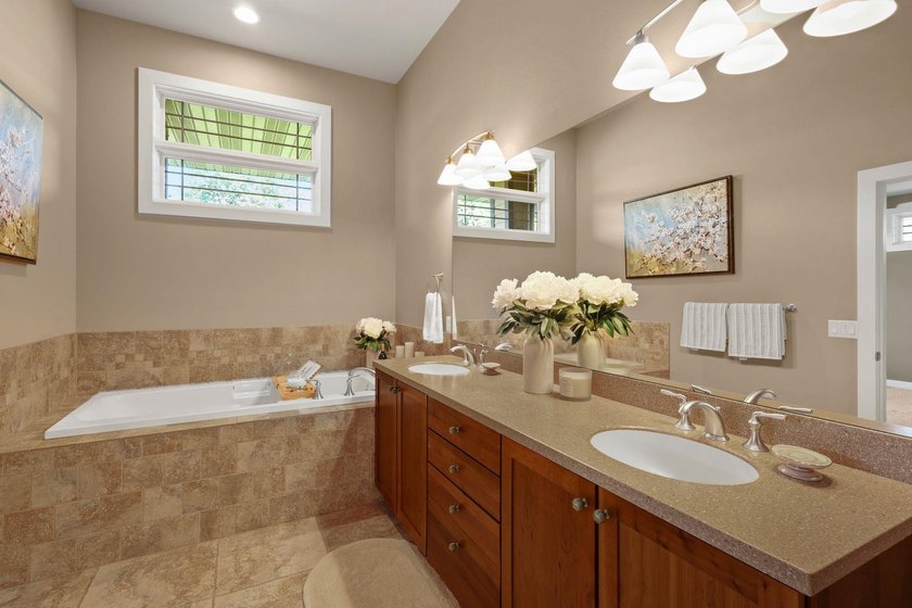This gorgeous condo greets you with a handsome craftsman - photo 32