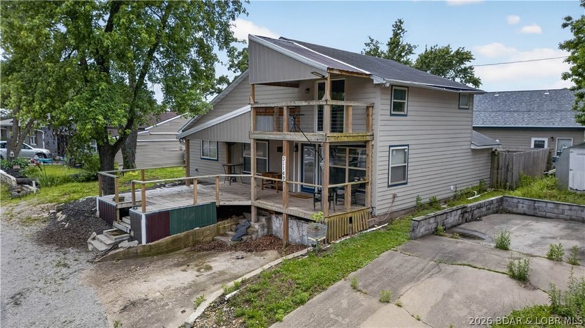 Charming 3-bedroom, 2-bath home located near the Lake of the - photo 34