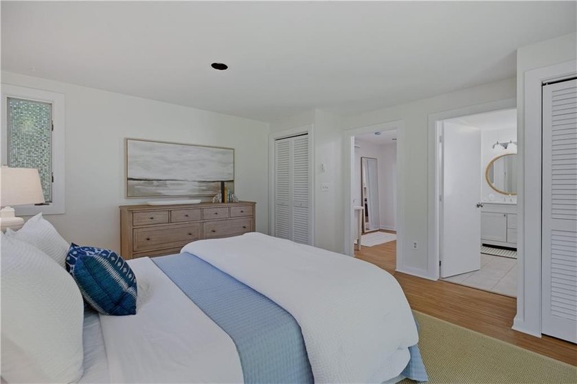 Tucked away in the heart of Portsmouth, 117 Canonchet Road - photo 18
