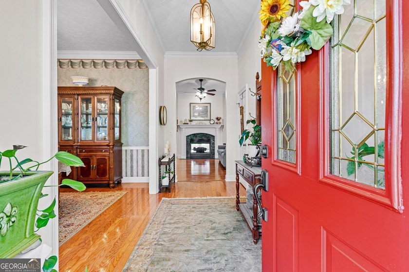 This stunning 4 bedroom, 4 bath home is packed is located in - photo 5