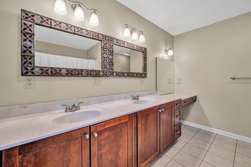 Enjoy access to SML at 400 Harbor Landing Dr.! Whether you're - photo 23