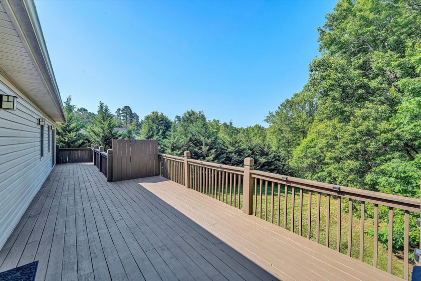 Enjoy access to SML at 400 Harbor Landing Dr.! Whether you're - photo 28