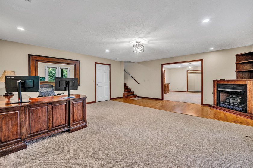 Enjoy access to SML at 400 Harbor Landing Dr.! Whether you're - photo 31
