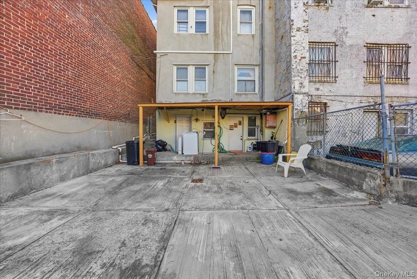 Welcome to 3310 Bouck Ave -- A beautiful maintained single - photo 32