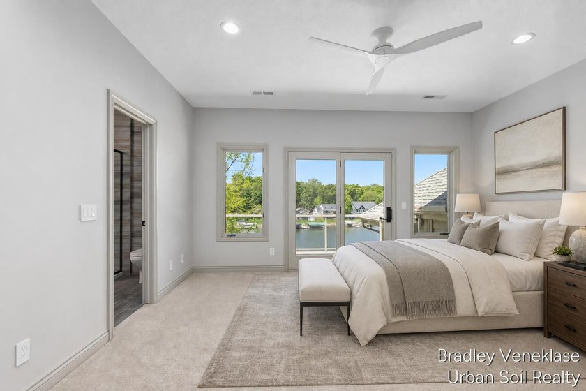 Experience one of the Thornapple River's finest luxury estates - photo 40