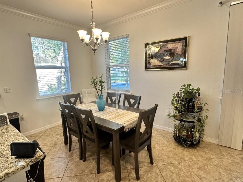 Move in ready and meticulously taken care of 3 bedroom, 2 bath - photo 10