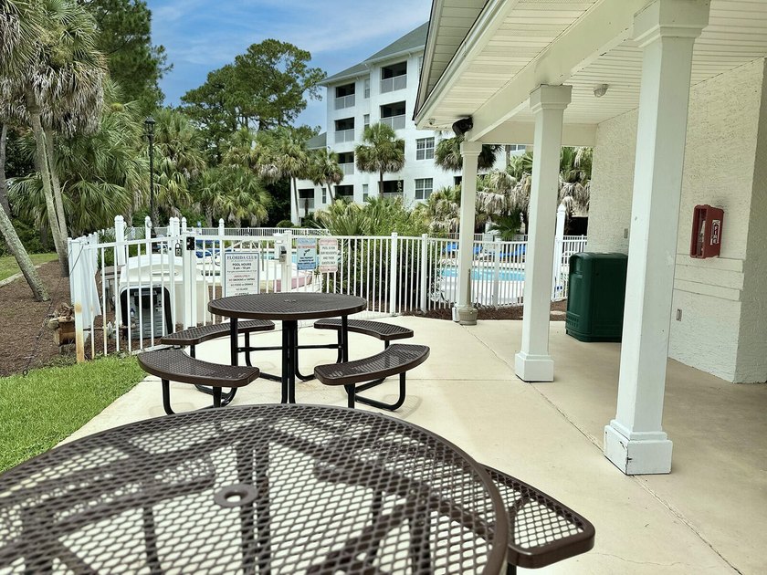 This 2-bedroom, 2-bath condo in The Florida Club blends comfort - photo 45