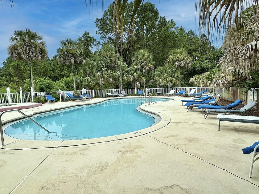 This 2-bedroom, 2-bath condo in The Florida Club blends comfort - photo 47