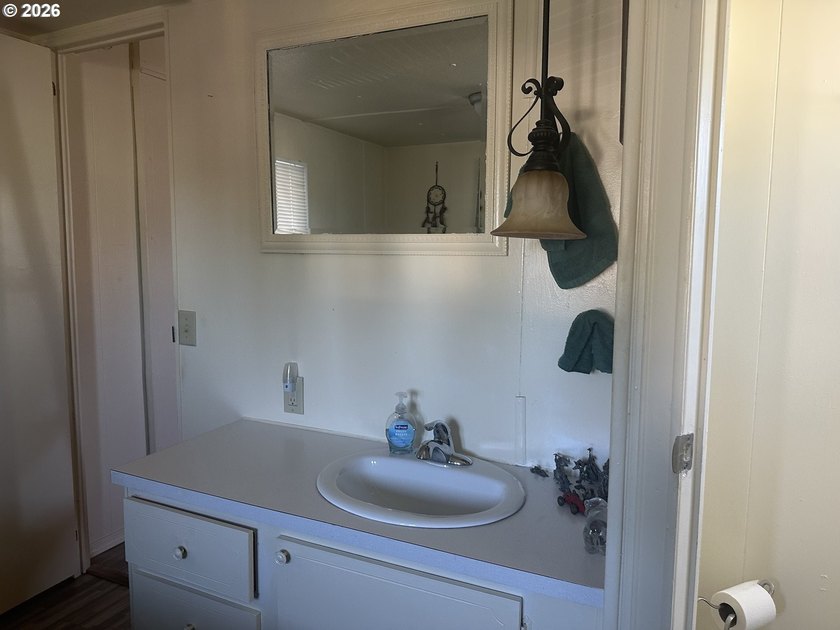 This home nestled in a 55+ park in the Harbor Hills is perfect - photo 18