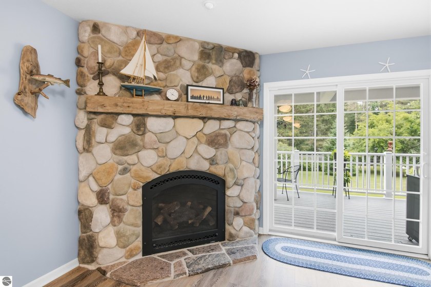 Beautiful home with Torch Lake access between Elk Rapids and - photo 19