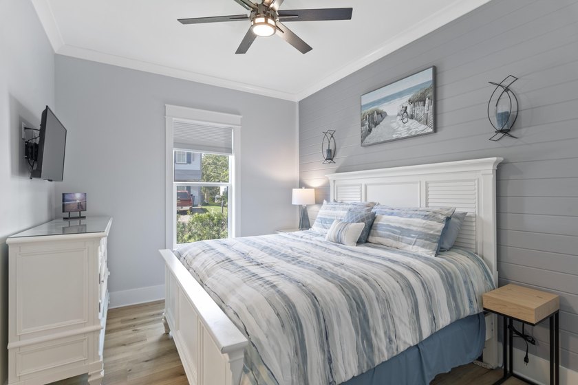 Experience luxury coastal living in the peaceful, non-rental - photo 20
